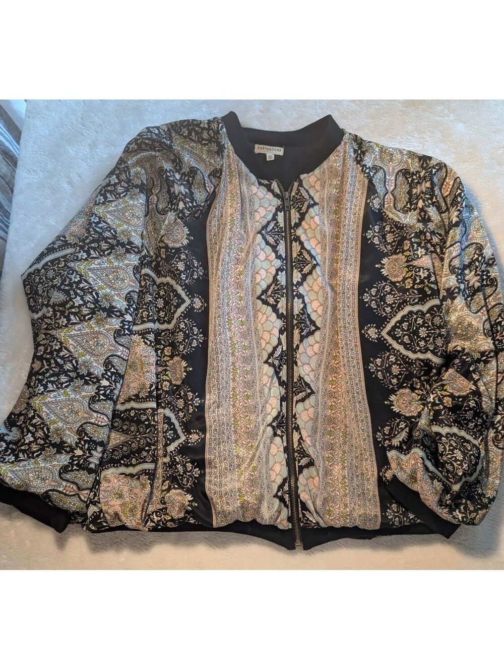 Earthbound XL Black and Multi Patterned Zip-Up Bomber Jacket